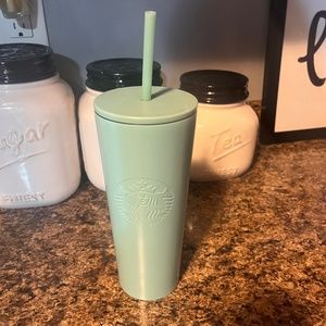 Starbucks Tiffany blue cup